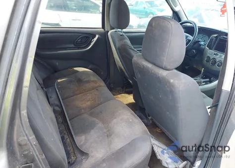 2006 Mazda Tribute I из США, поврежденный, VIN 4F2YZ02Z96KM36394